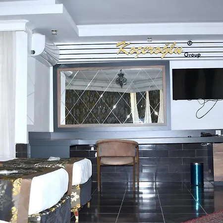 River Hotel